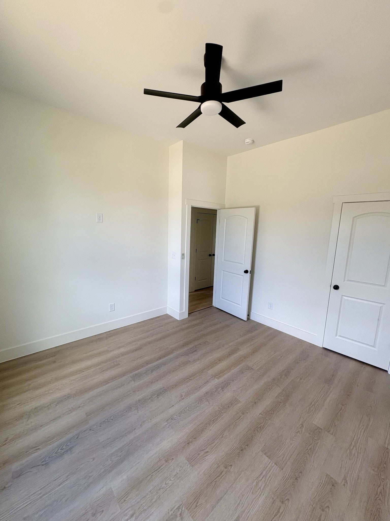 3012 Sumner Dr