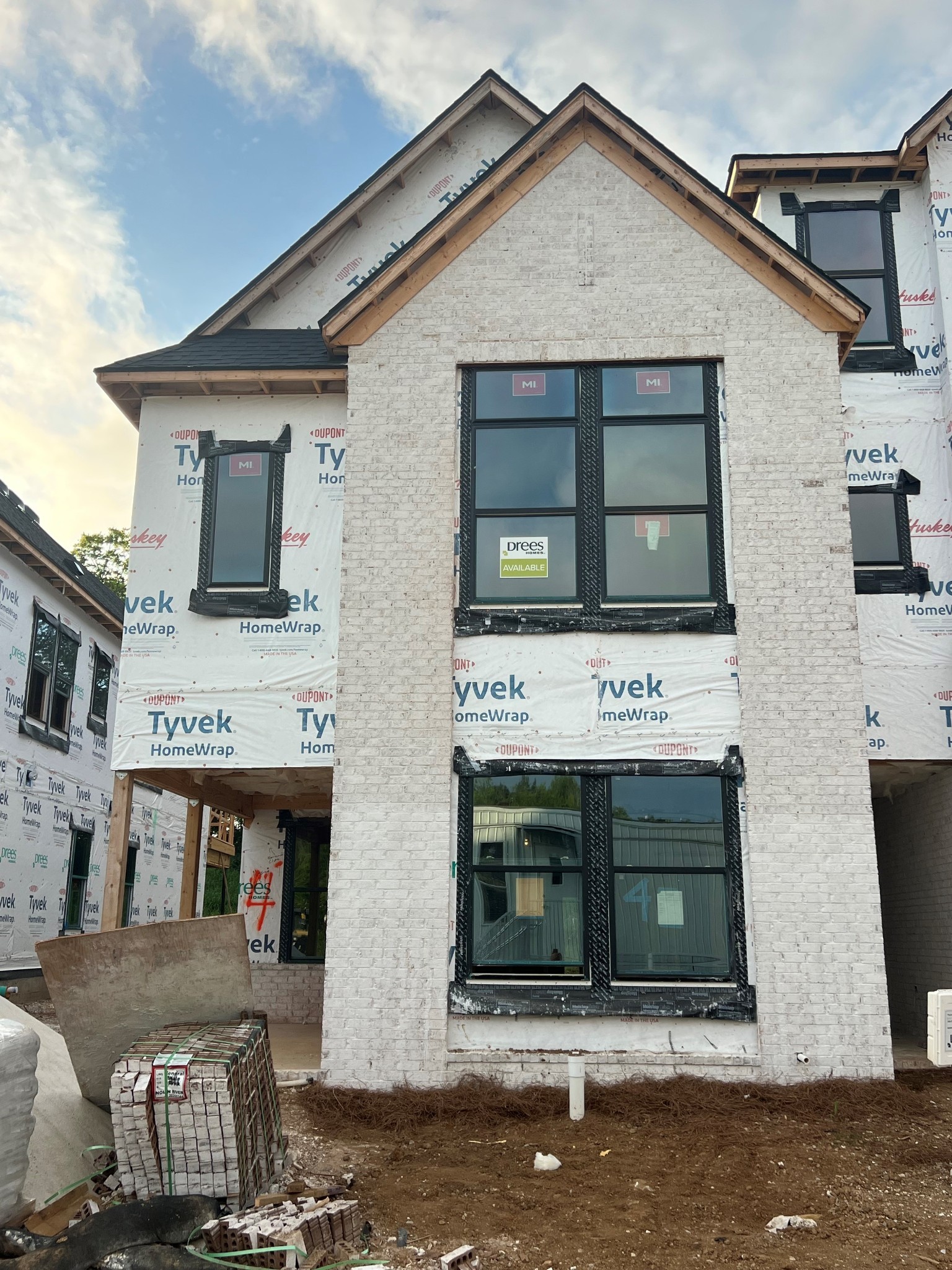 2060 Conductor Ln