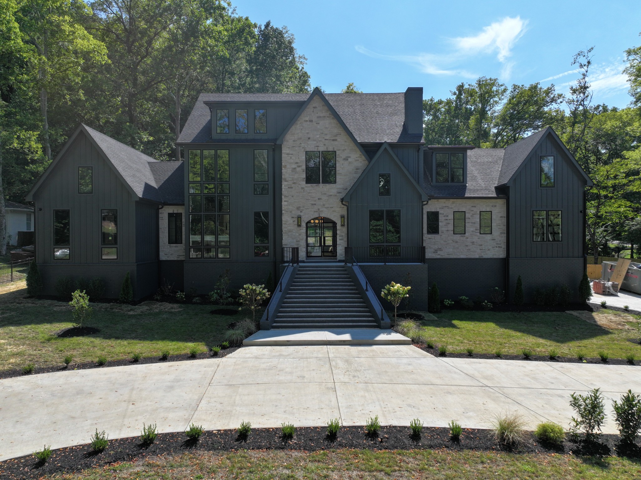 6529 Rolling Fork Dr