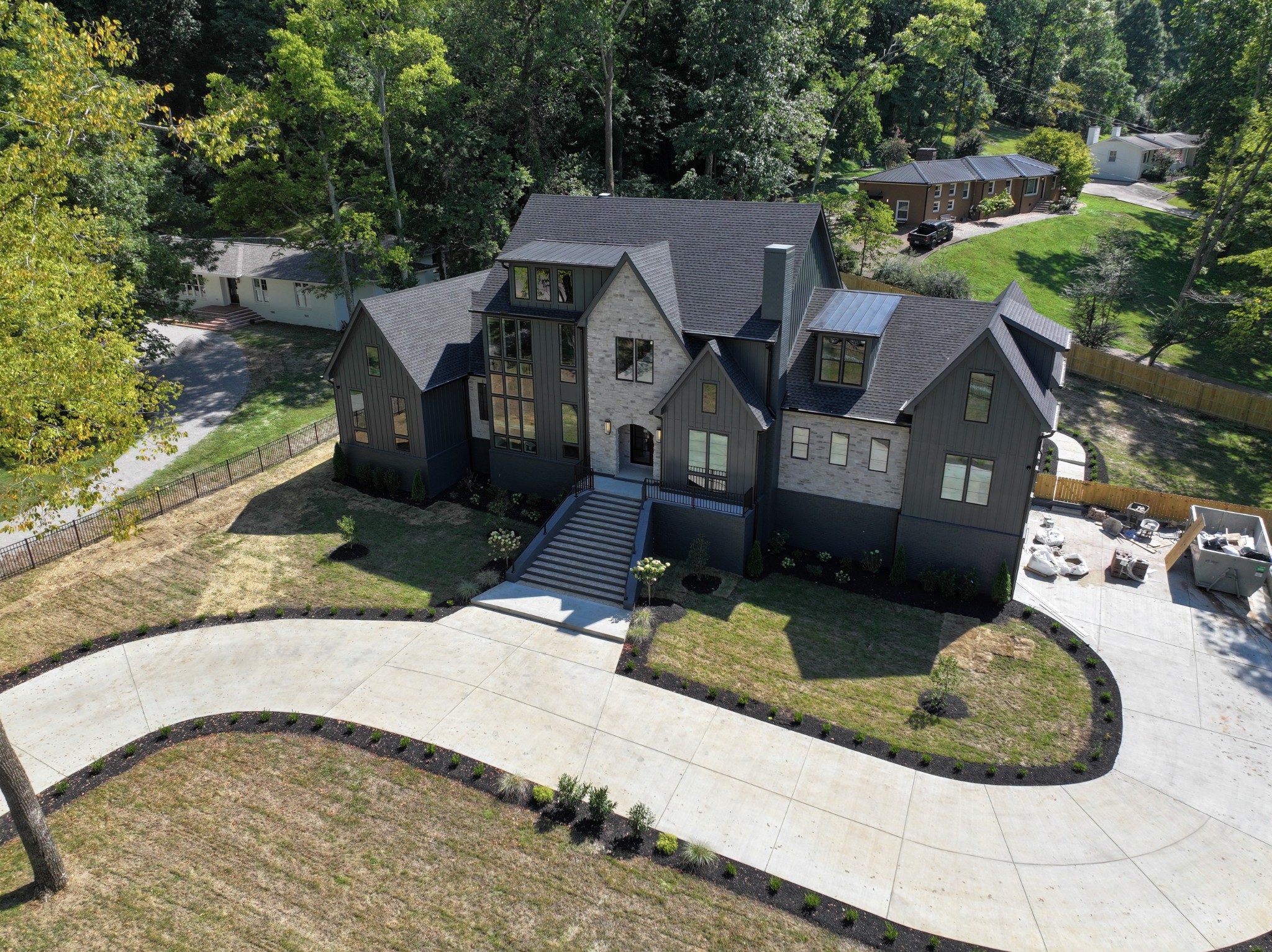 6529 Rolling Fork Dr