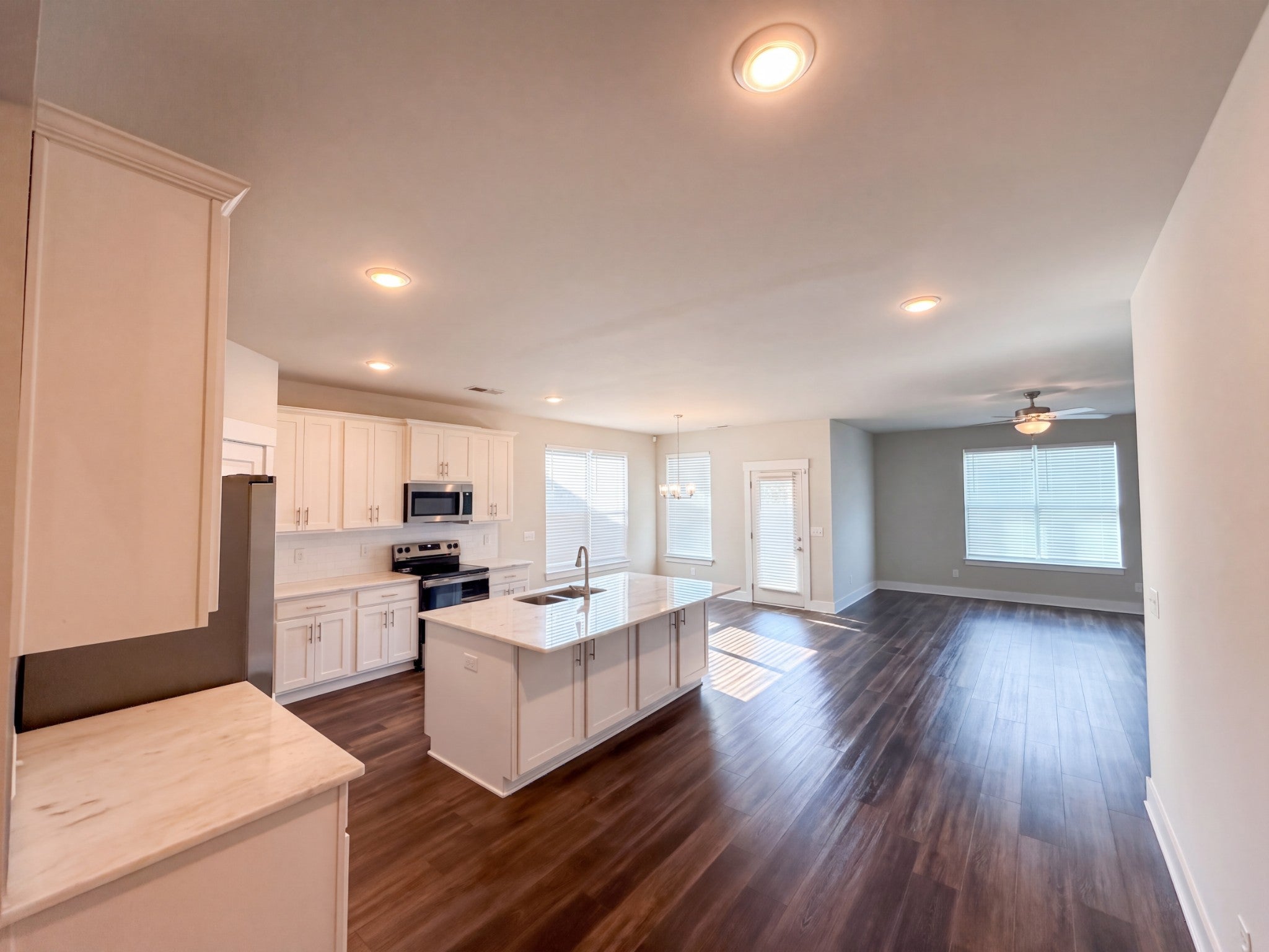 213 Snapdragon Dr