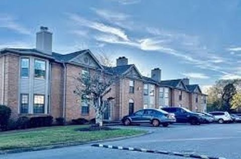 211 Ellington Pl Madison TN 37115