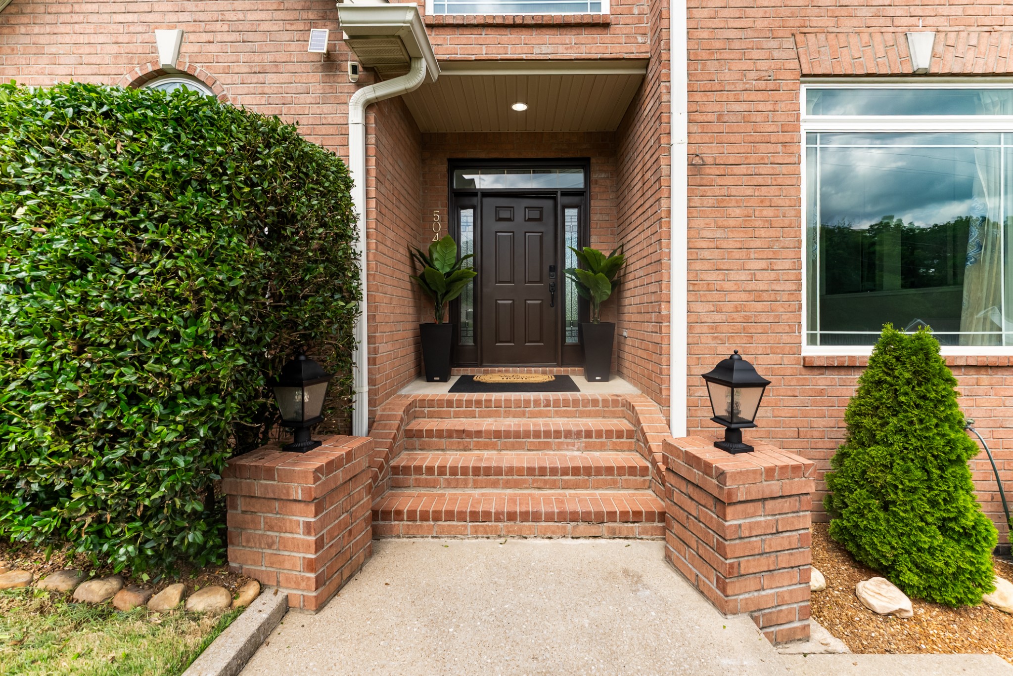 504 Spinnaker Ct