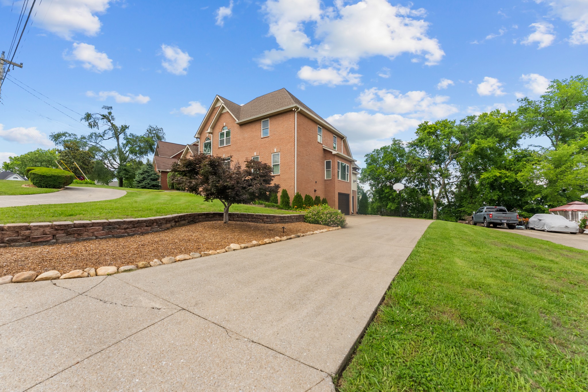 504 Spinnaker Ct