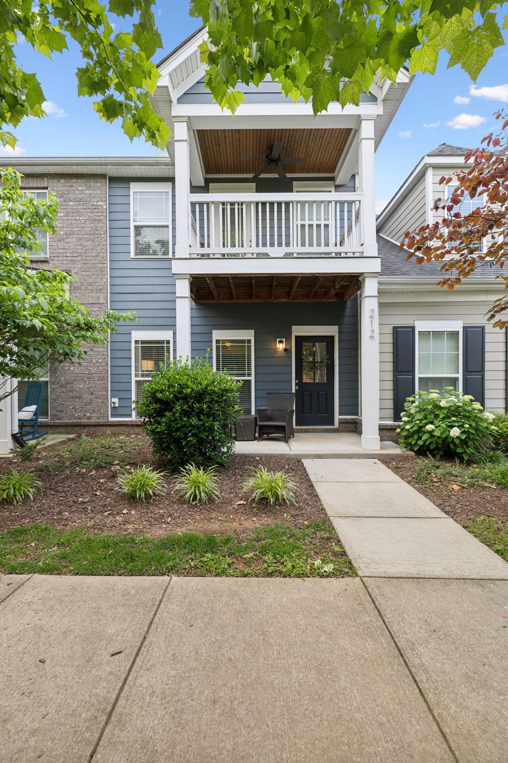 212 Walden Village Ln