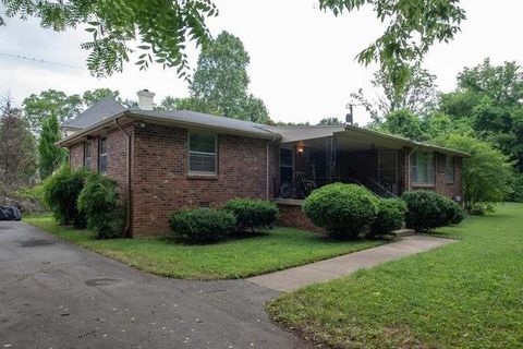 3638 Estes Rd Nashville TN 37215