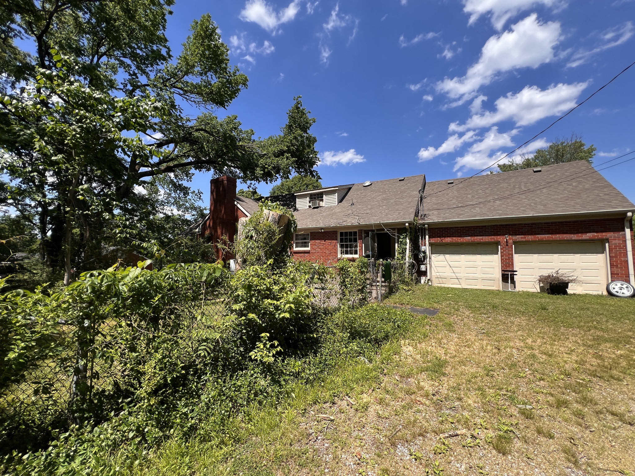 1112 Neelys Bend Rd
