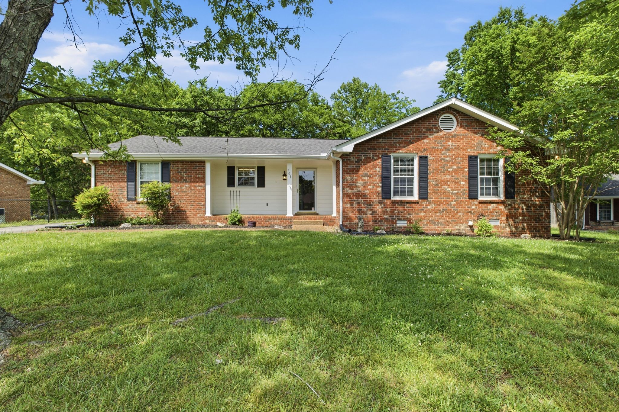 108 Ashlea Ct