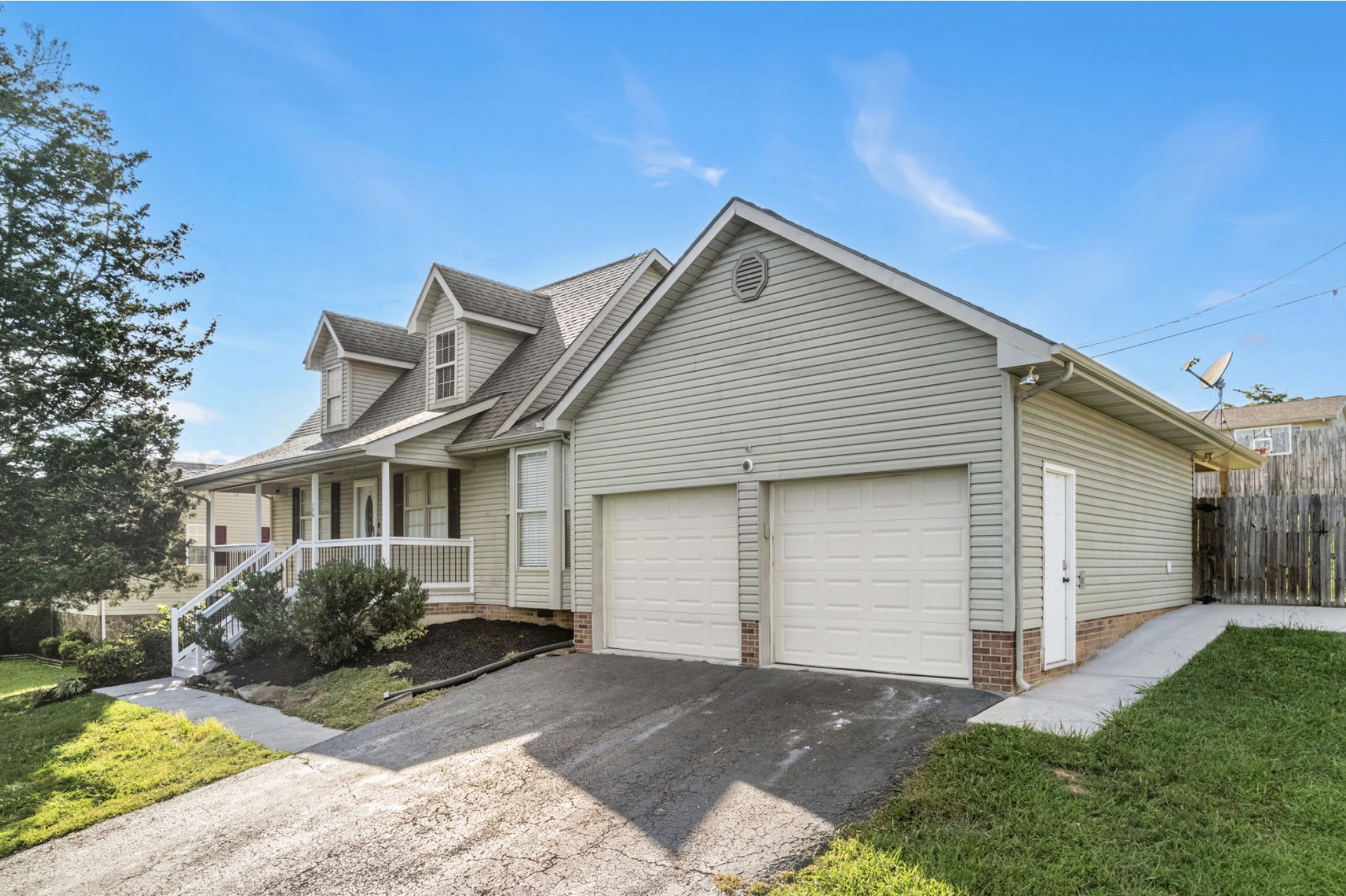 174 Hickory Ln