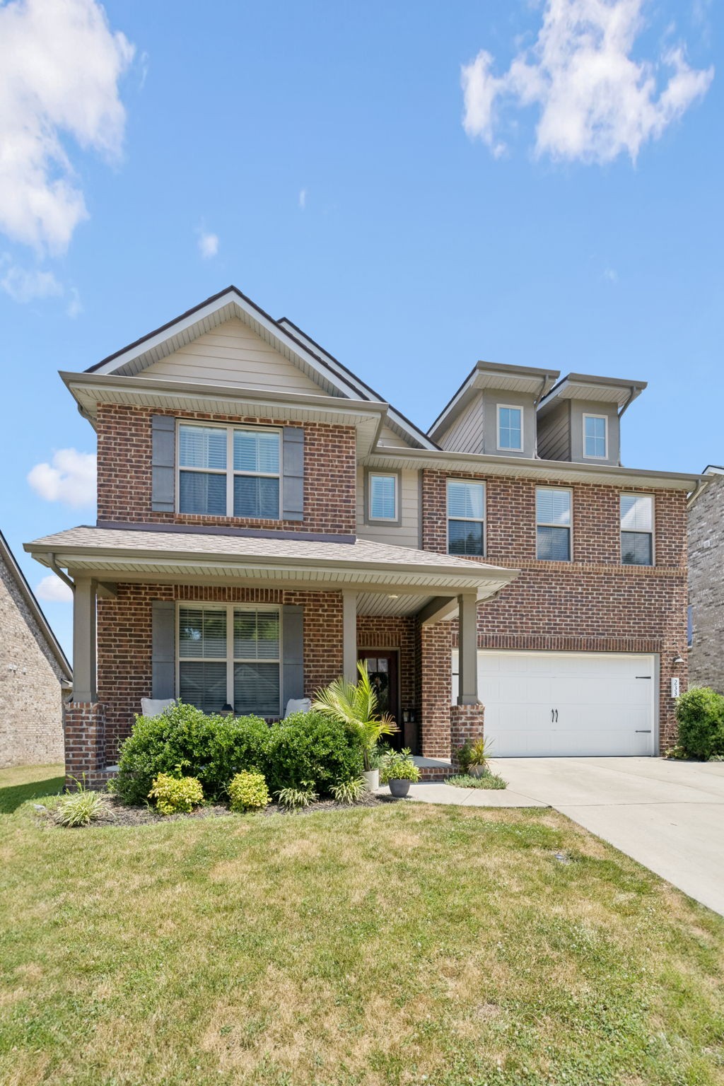 233 Griffin Ln