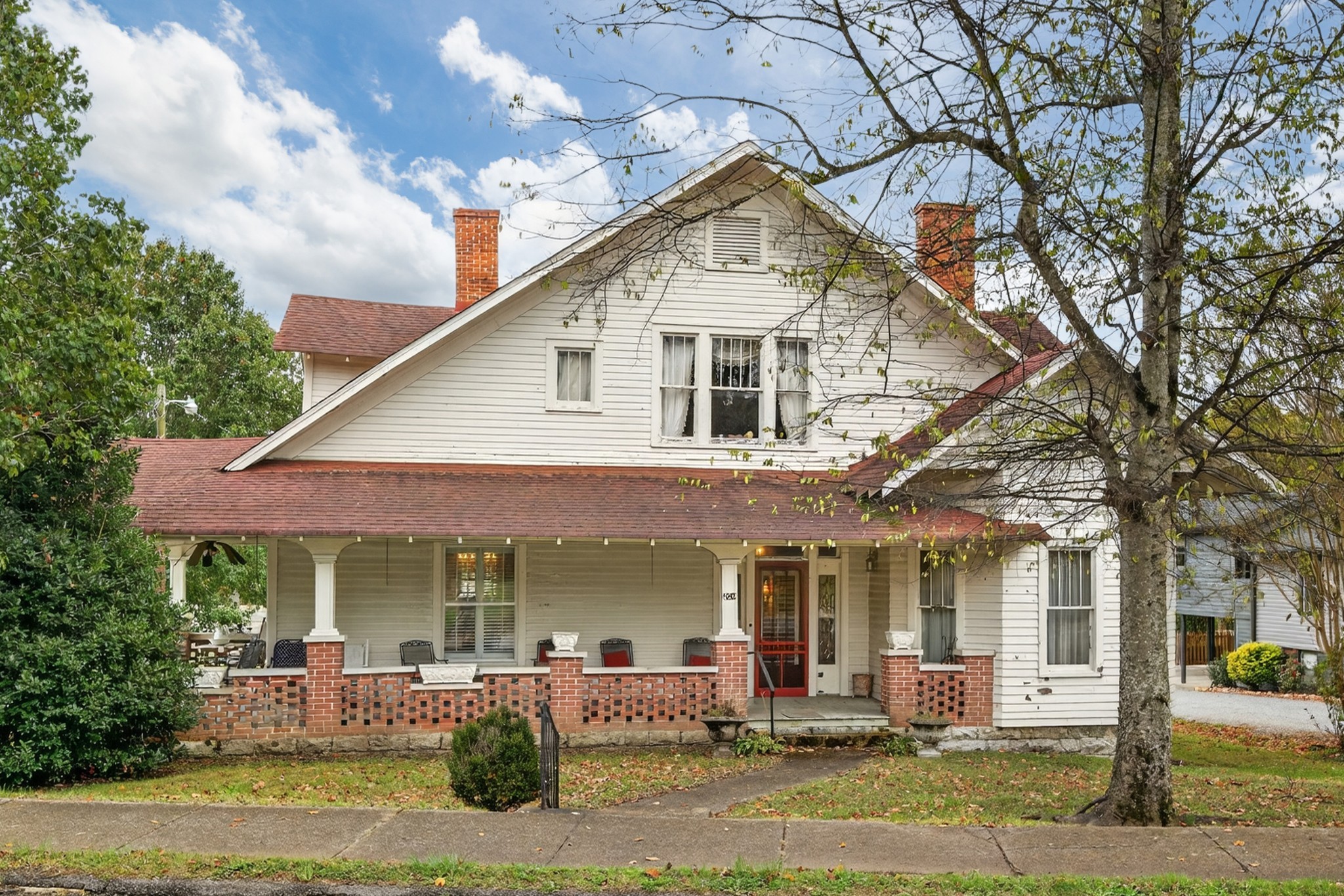 204 Bright Ave