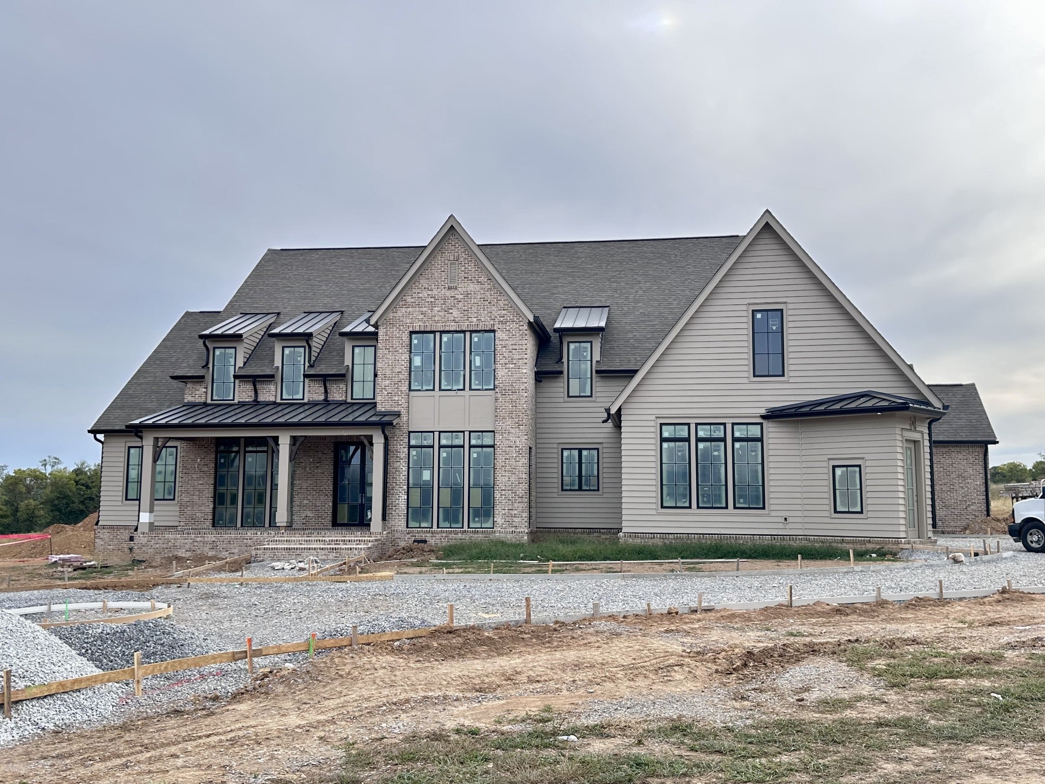 5-bed listing at 1855 Savannah Springs Dr, Franklin