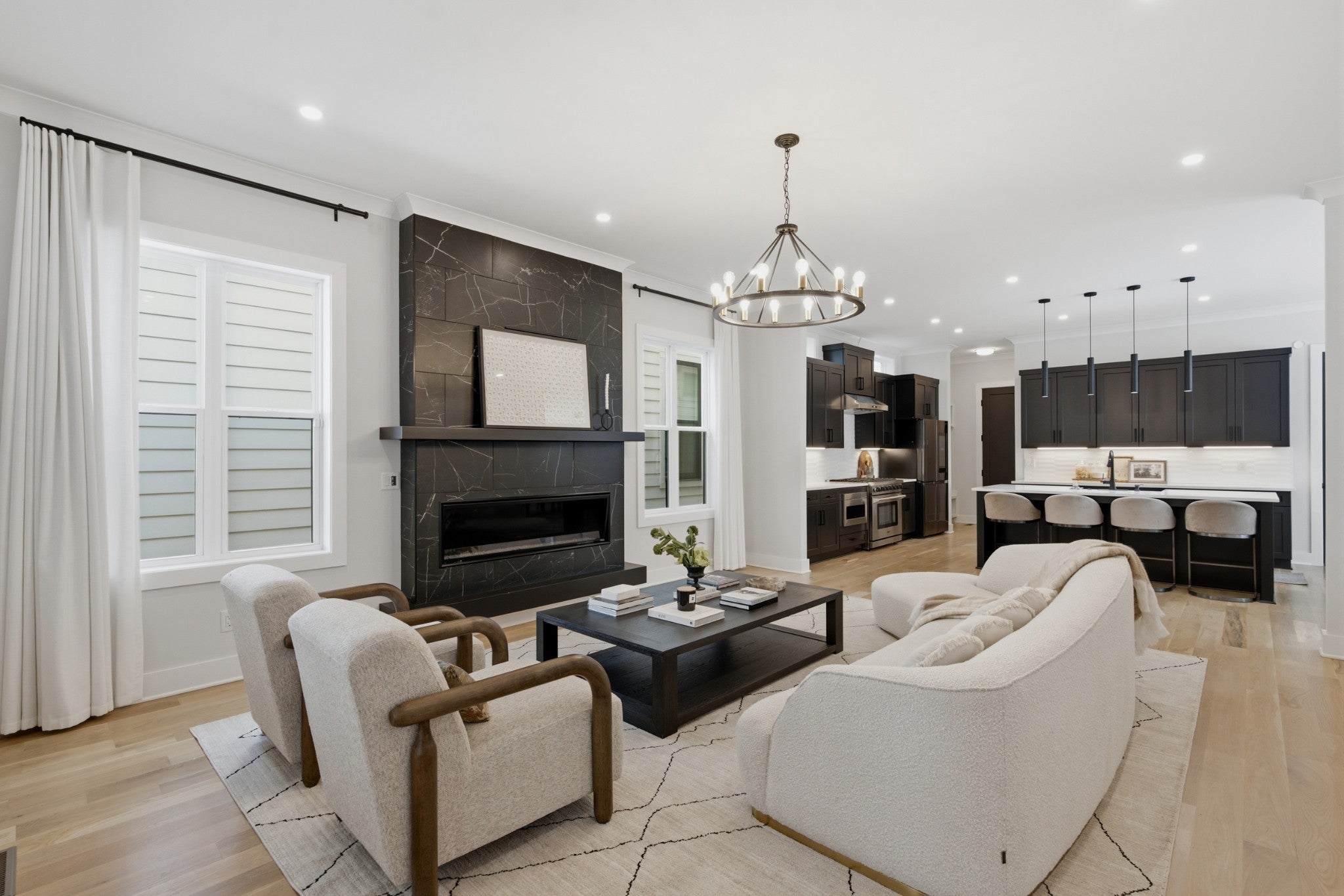 4-bed listing at 1541a Battlefield Dr, Nashville