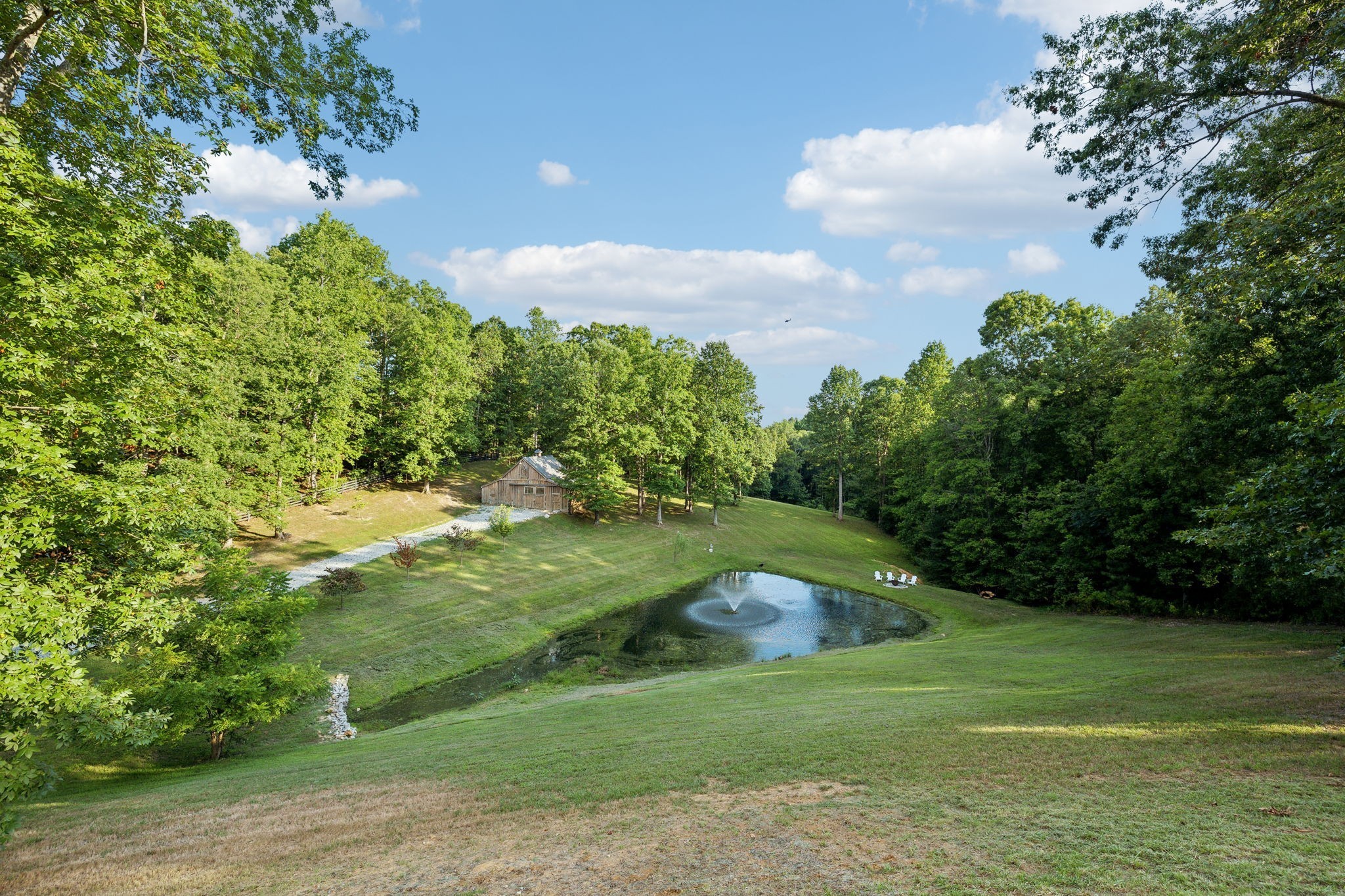 5557 Parker Branch Rd