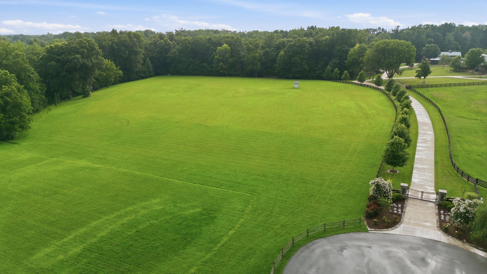 listing at 1 Casparis Rd, Franklin