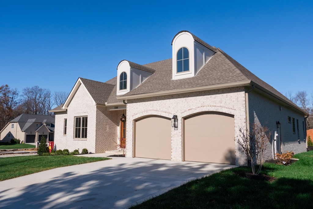 1320 Inglewood Dr