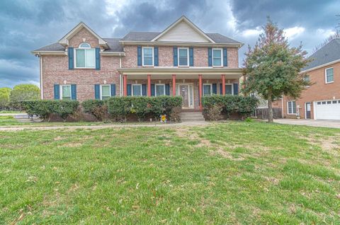 153 Edmonds Way Clarksville TN 37043