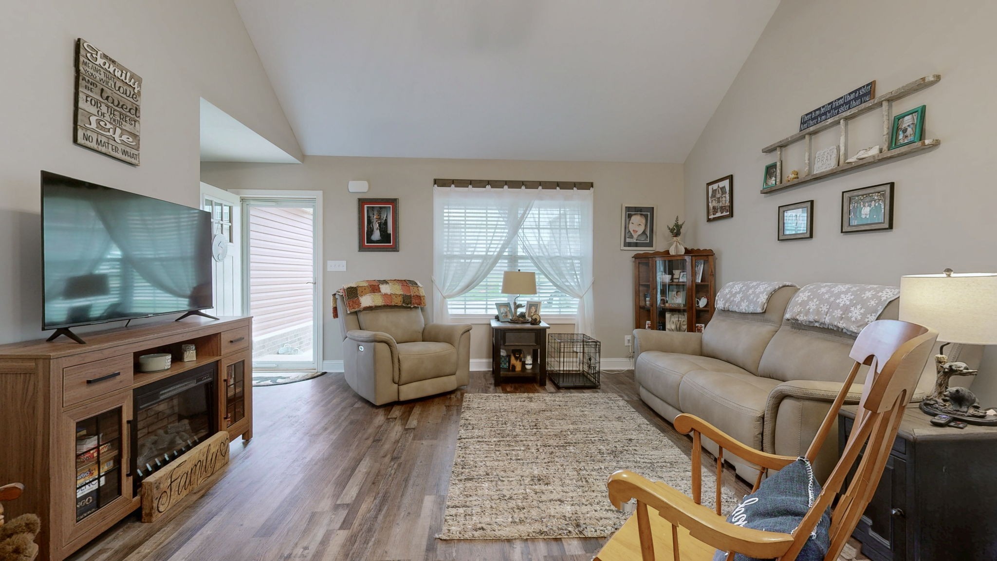 1268 Cardinal Creek Dr