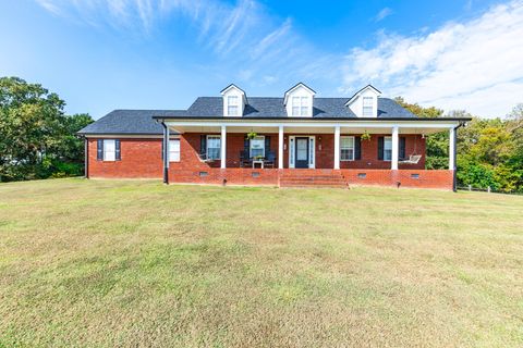 353 Major Rd Cornersville TN 37047