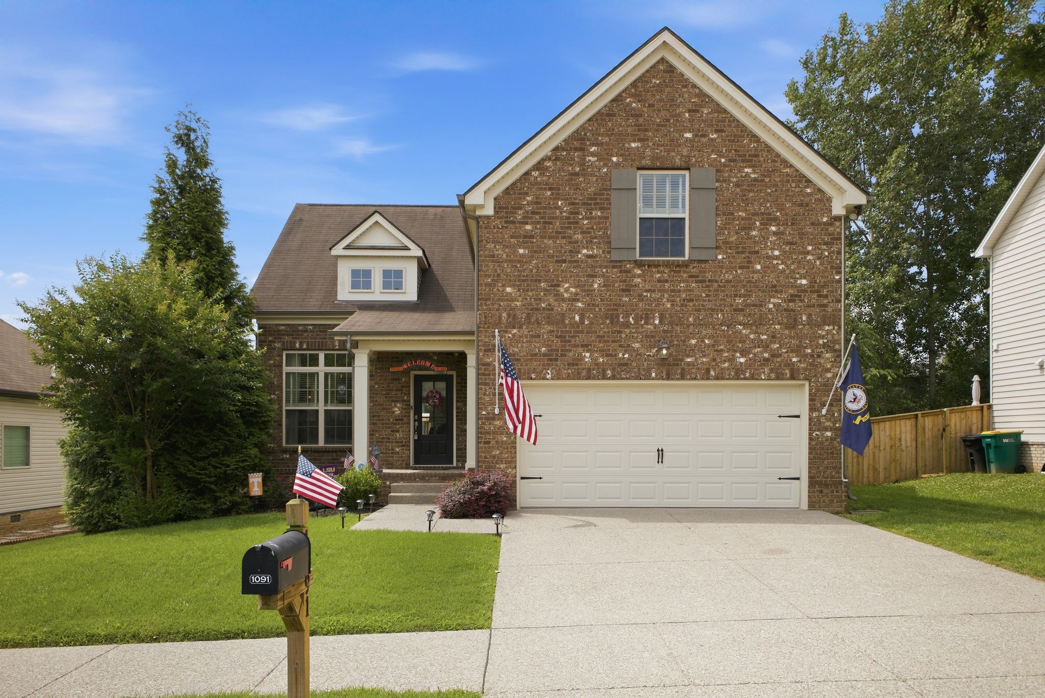 1091 Achiever Cir