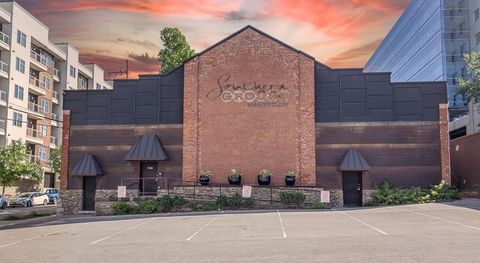 114 17th Ave S Nashville TN 37203