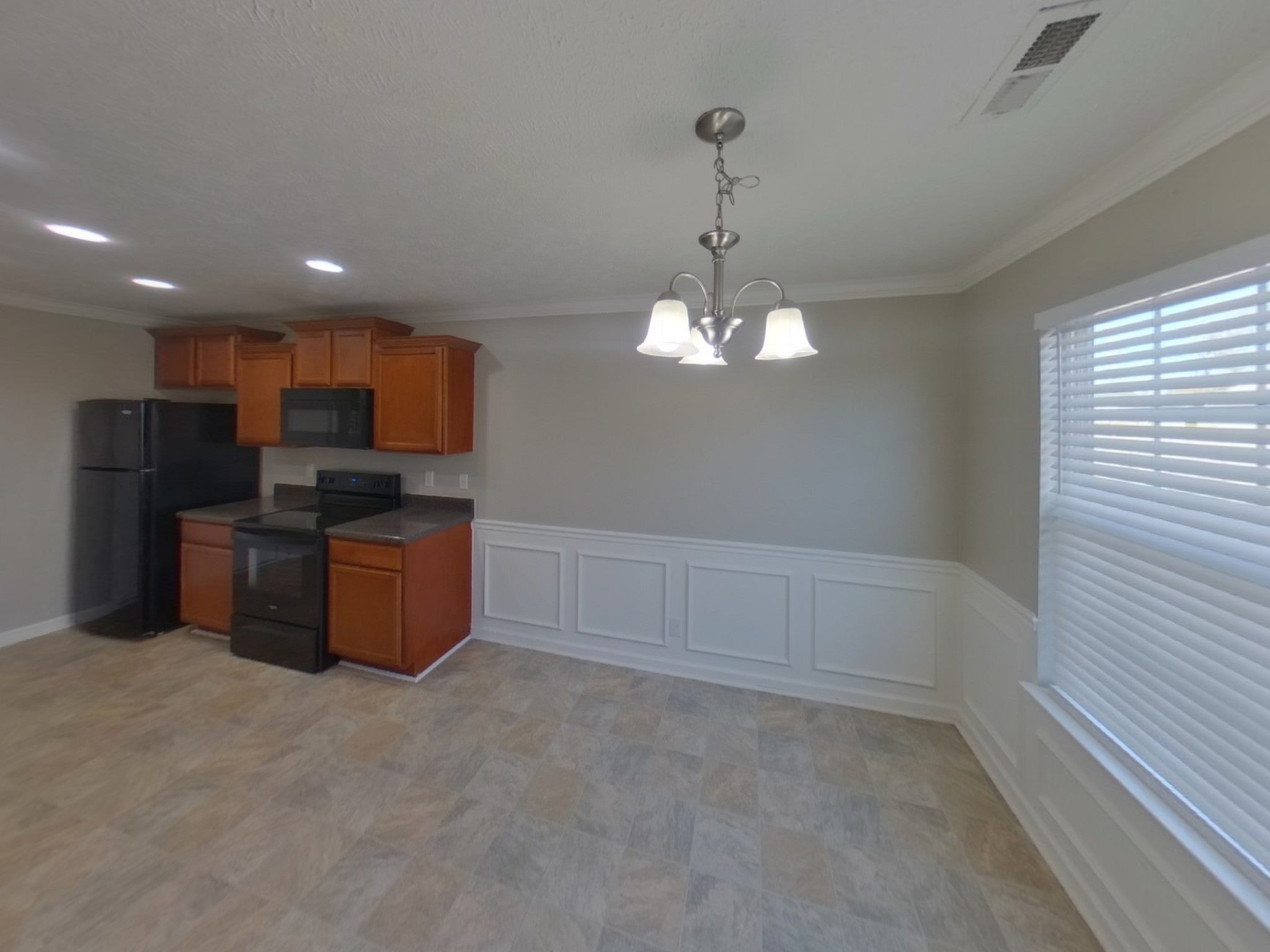 1206 Aretha Dr