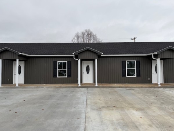 1 Looney St