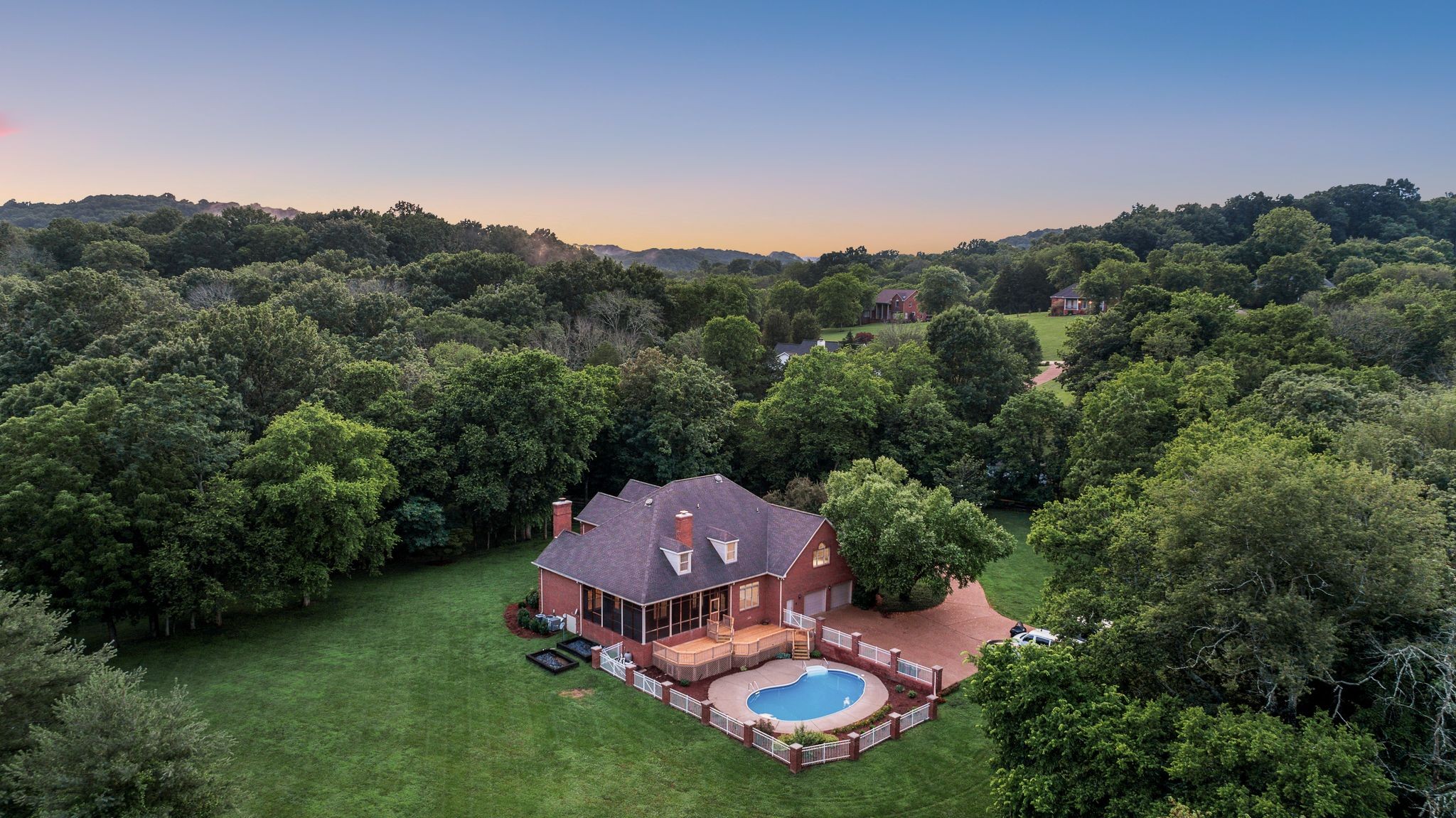 1018 Jensen Ln