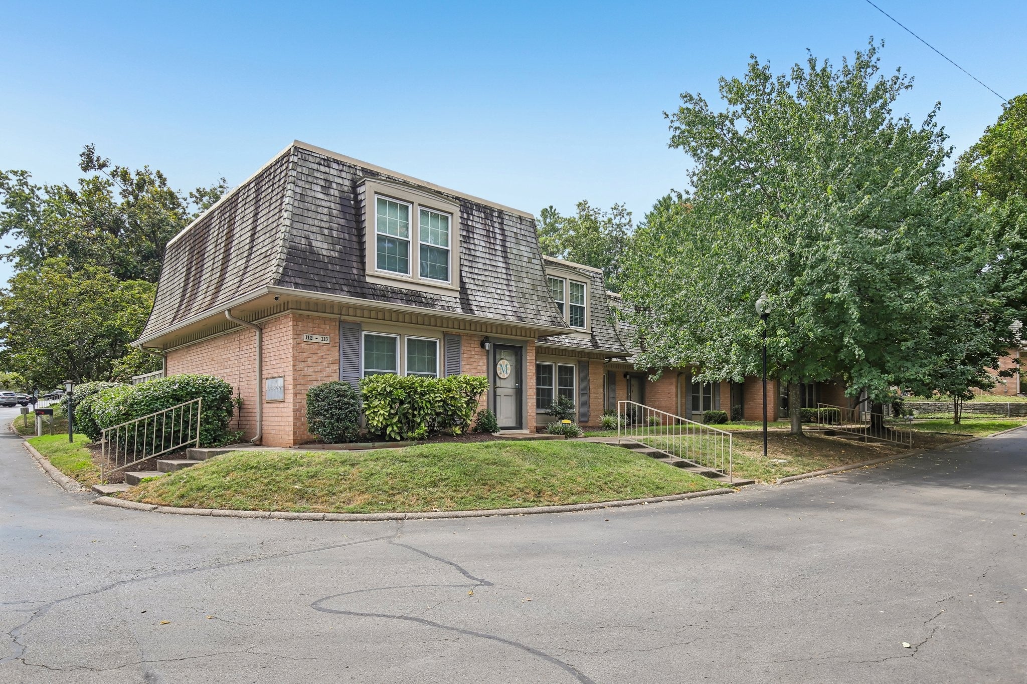 2-bed listing at 3000 Hillsboro Pike 113, Nashville