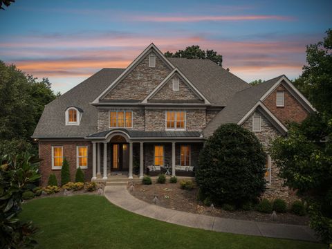 8218 Holly Rd Brentwood TN 37027