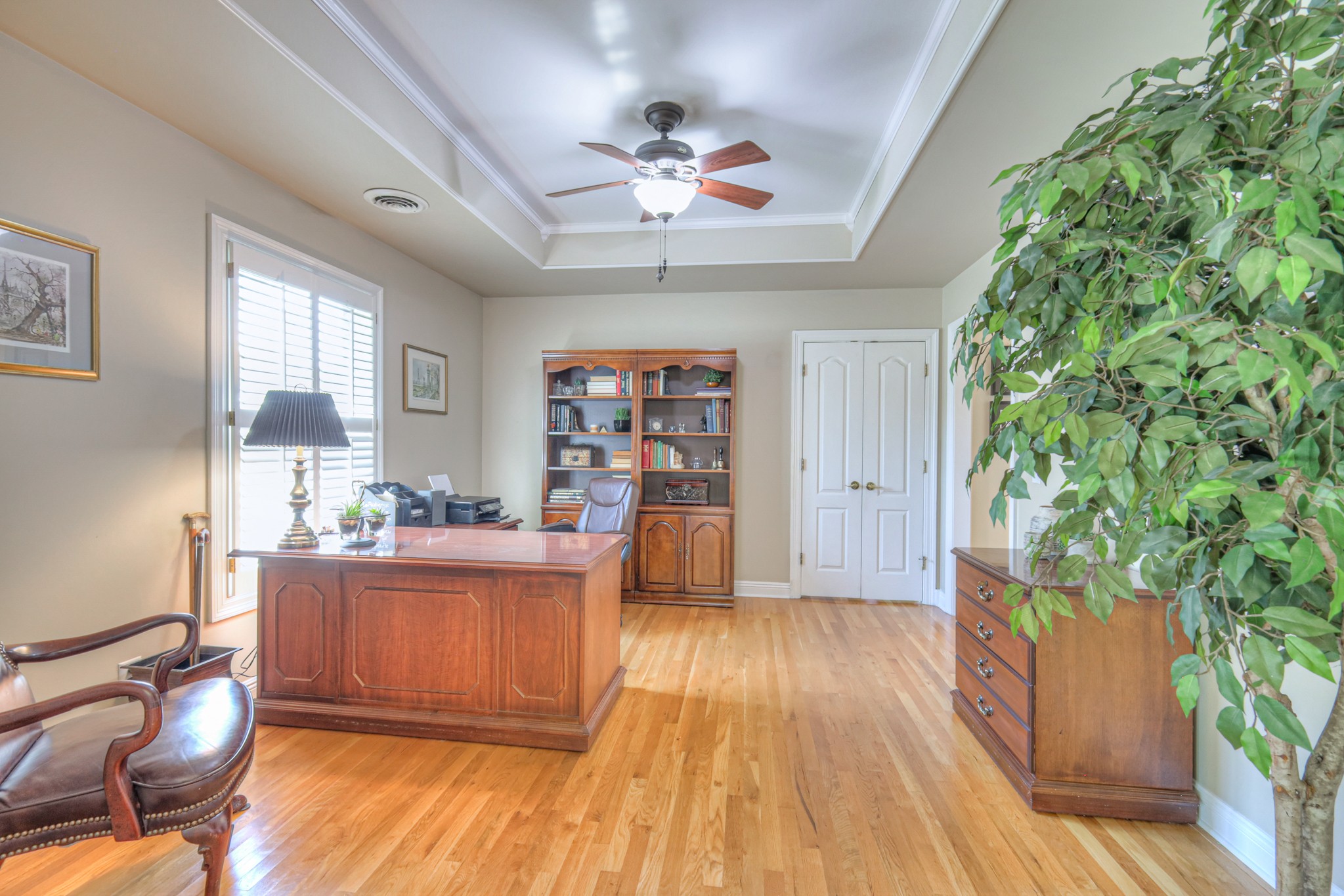 2235 Oakleaf Dr