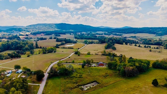 2750 Moodyville Rd