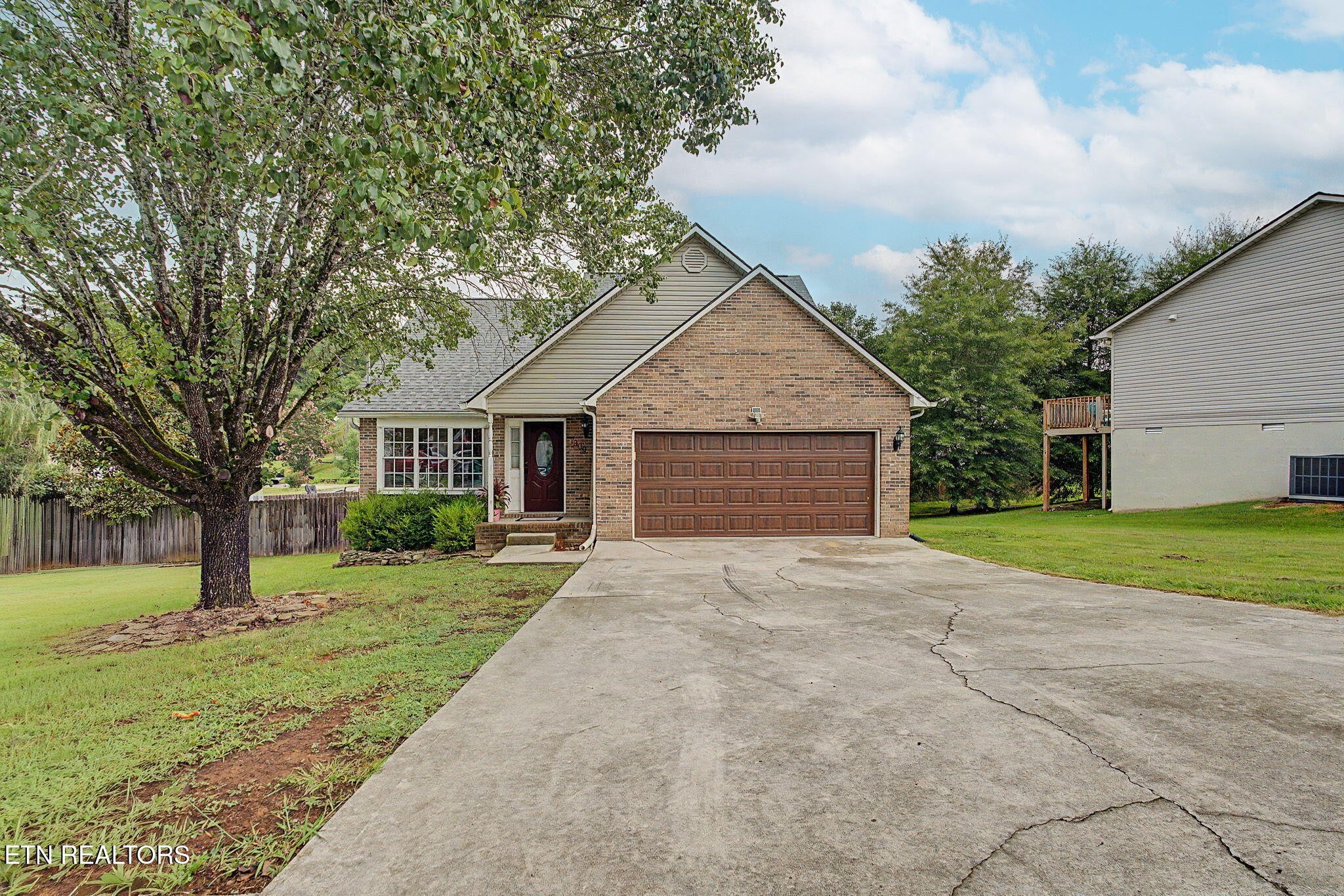 7309 Coatbridge Lane