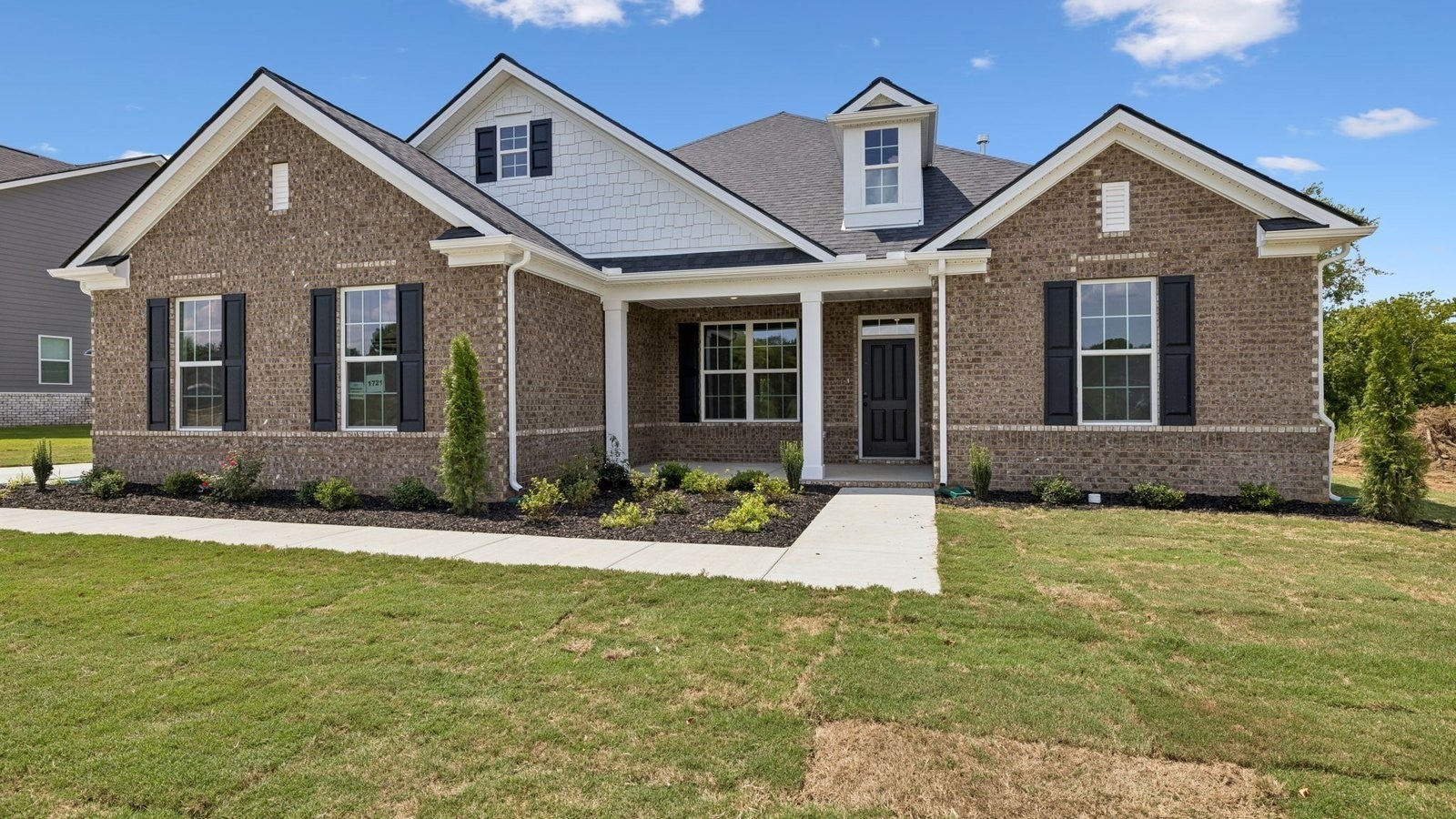 327 Harvest Point Blvd