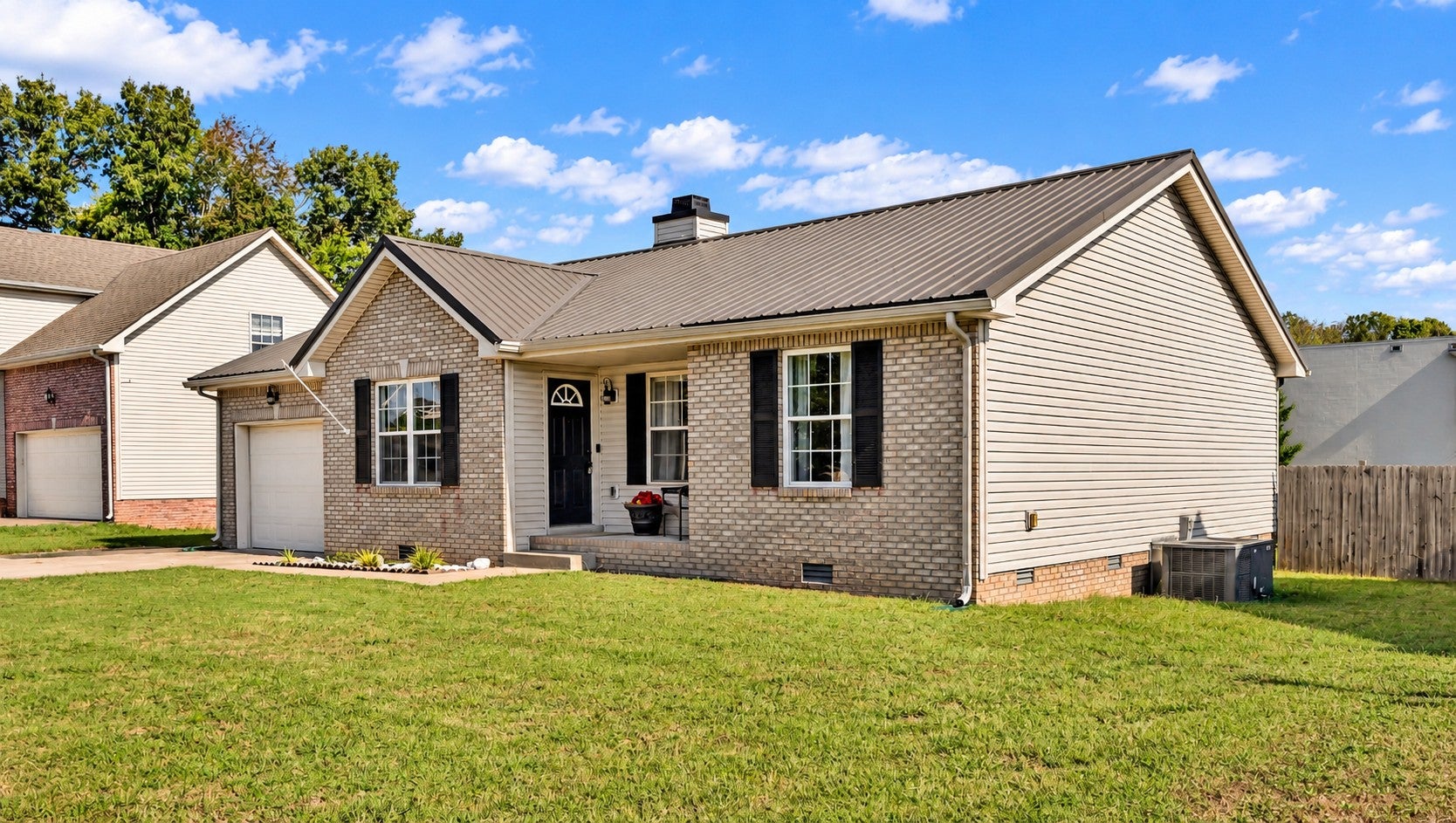 3205 Veranda Cir