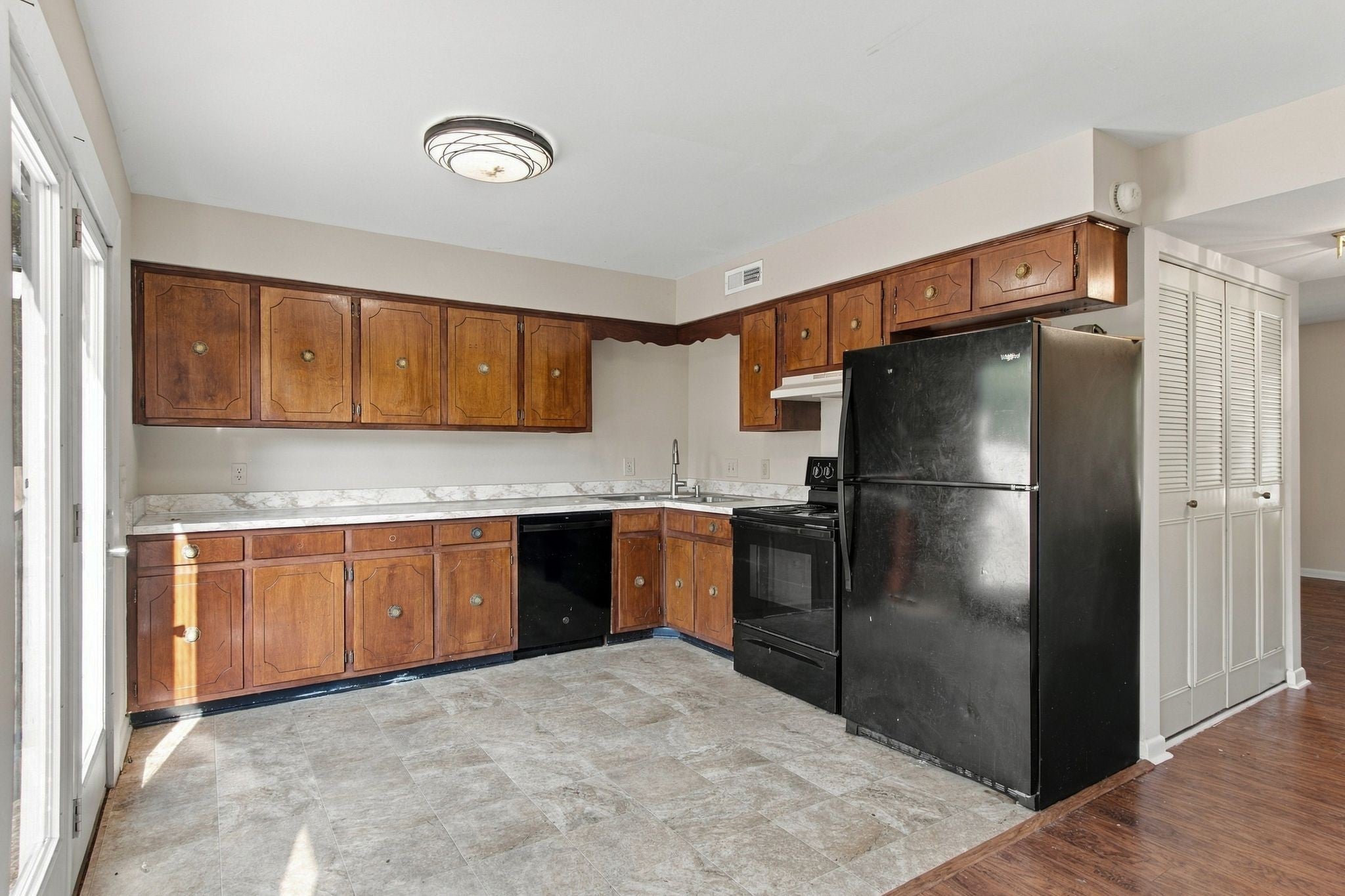 5510 Country Dr 133