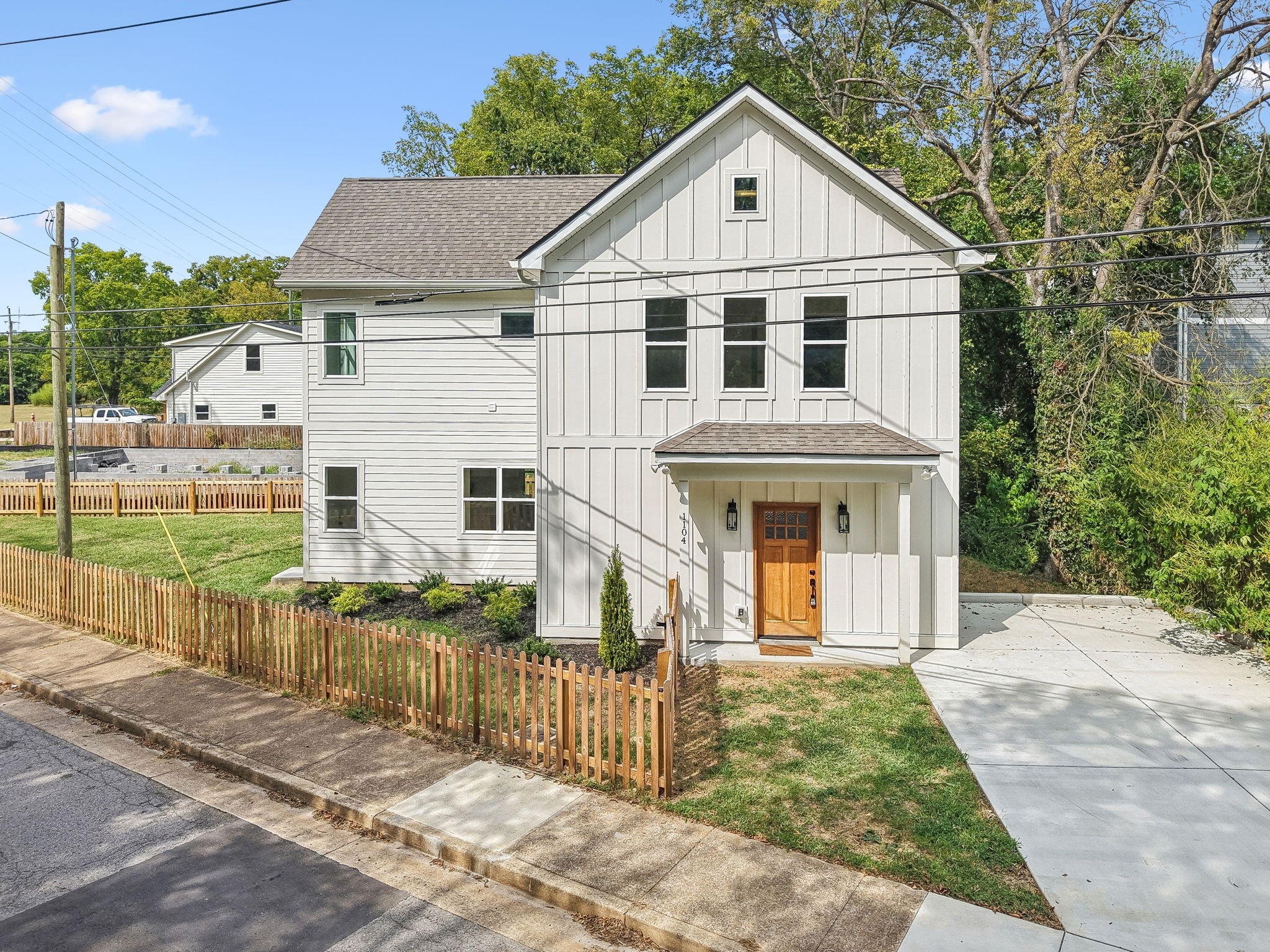 3-bed listing at 1104 Mcferrin Ave, Nashville