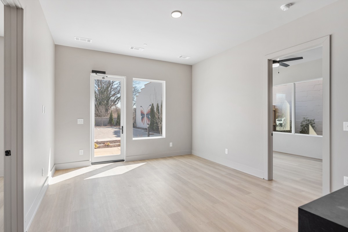 1090 Haysboro Ave 112