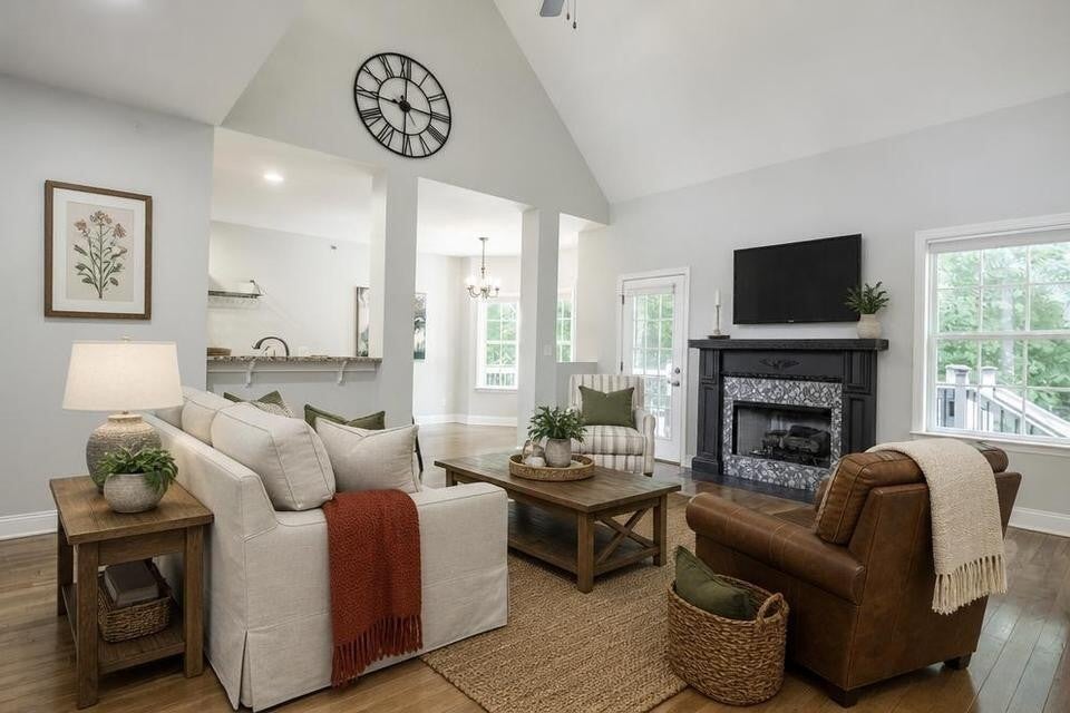 8327 Grinder Creek Place