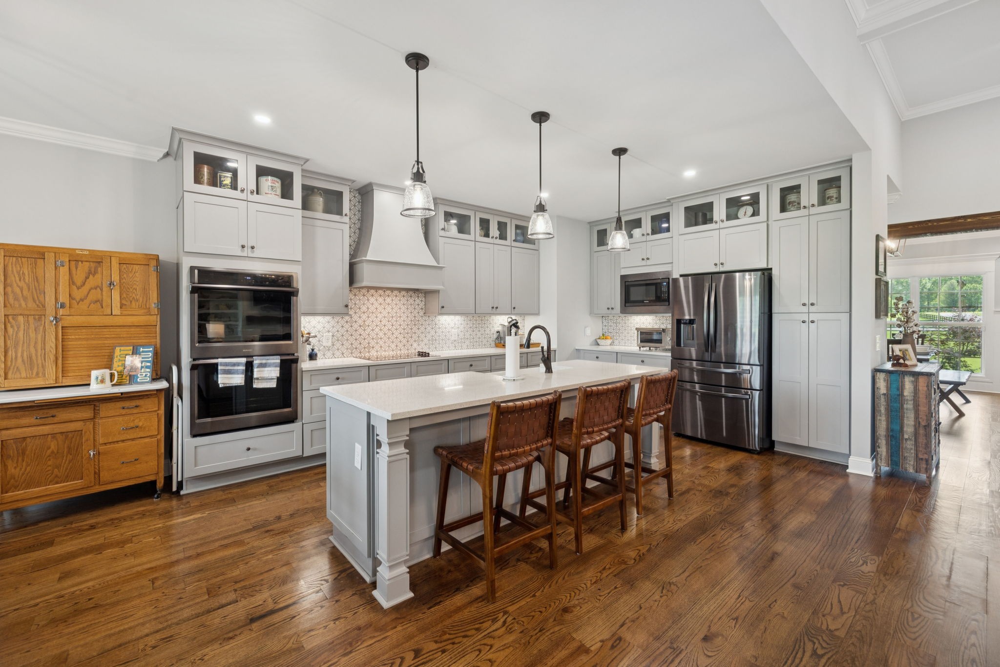 112 Nestledown Xing