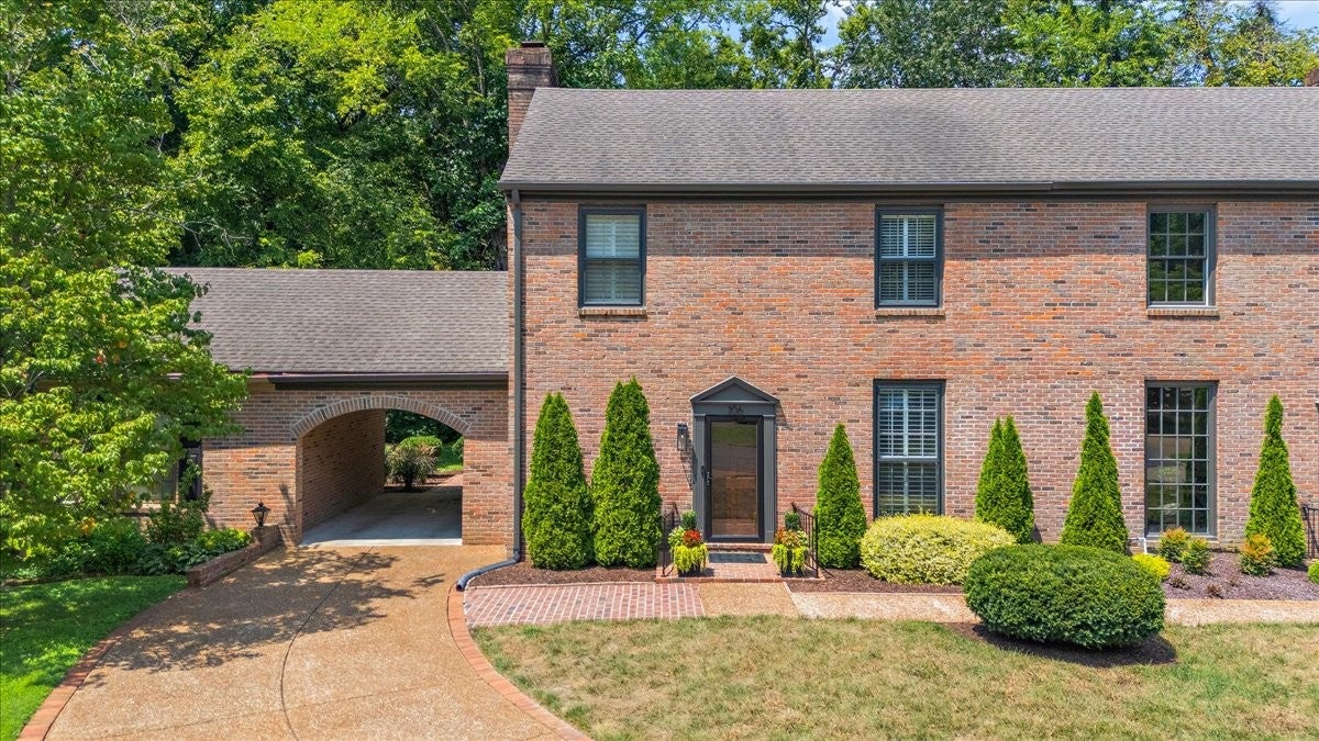 2-bed listing at 106 Basil Ct, Franklin