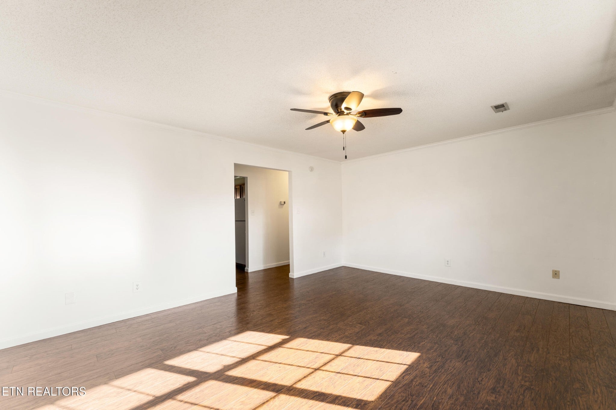 810 Highland 604