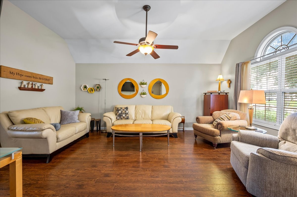 2836 Spring Meade Blvd