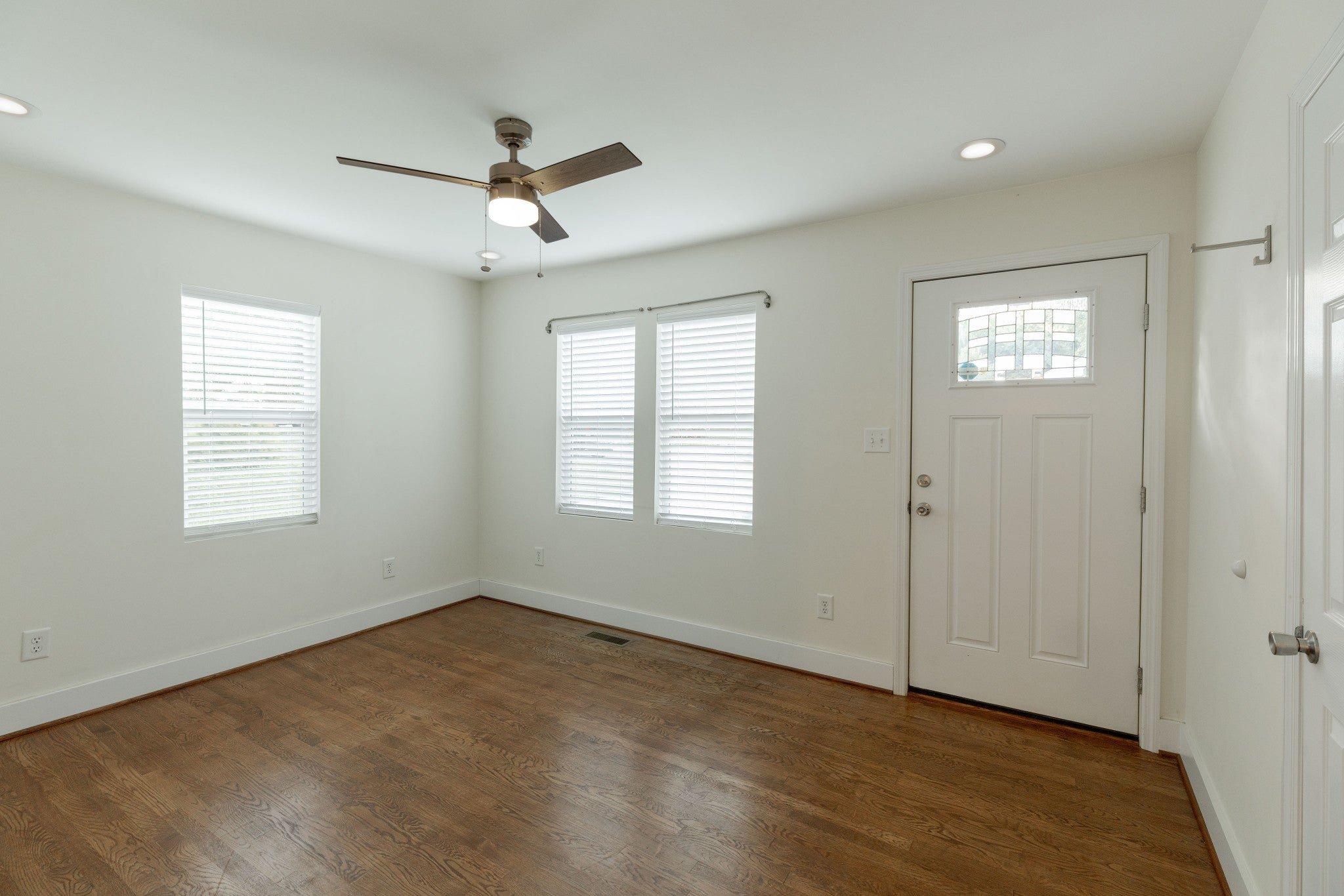 326 E Highland Dr
