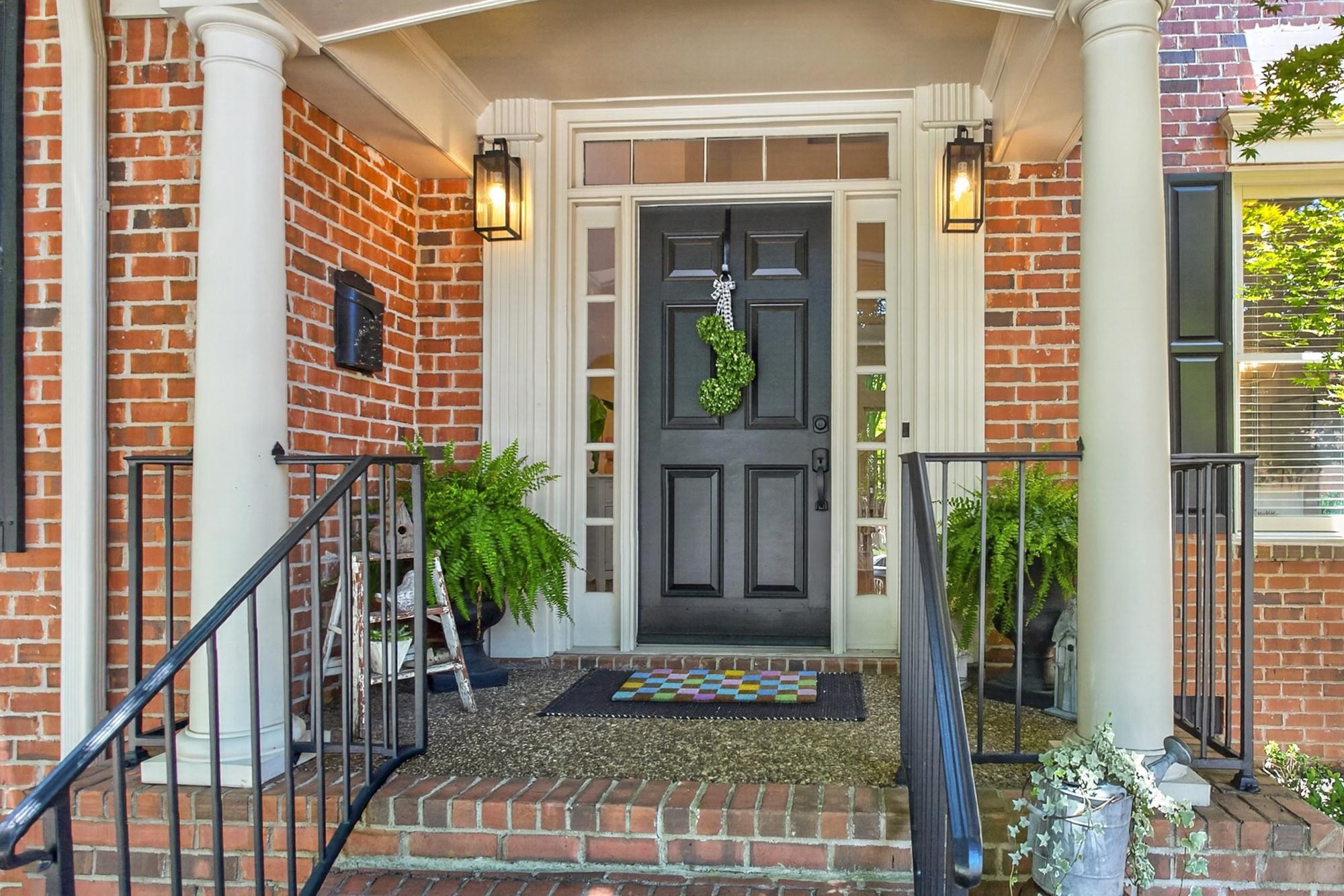 118 Carphilly Cir