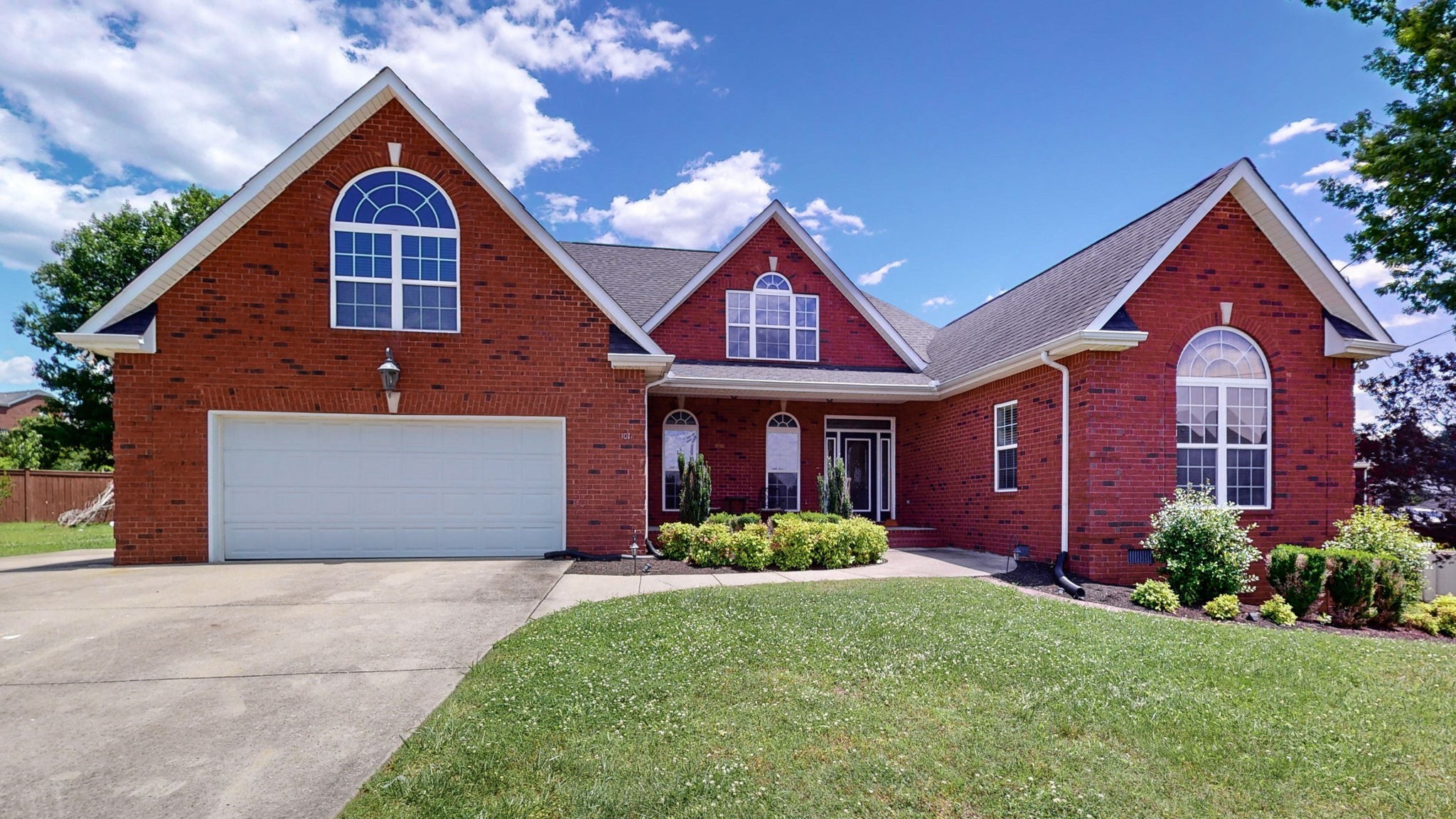 1011 Lily Ann Ct