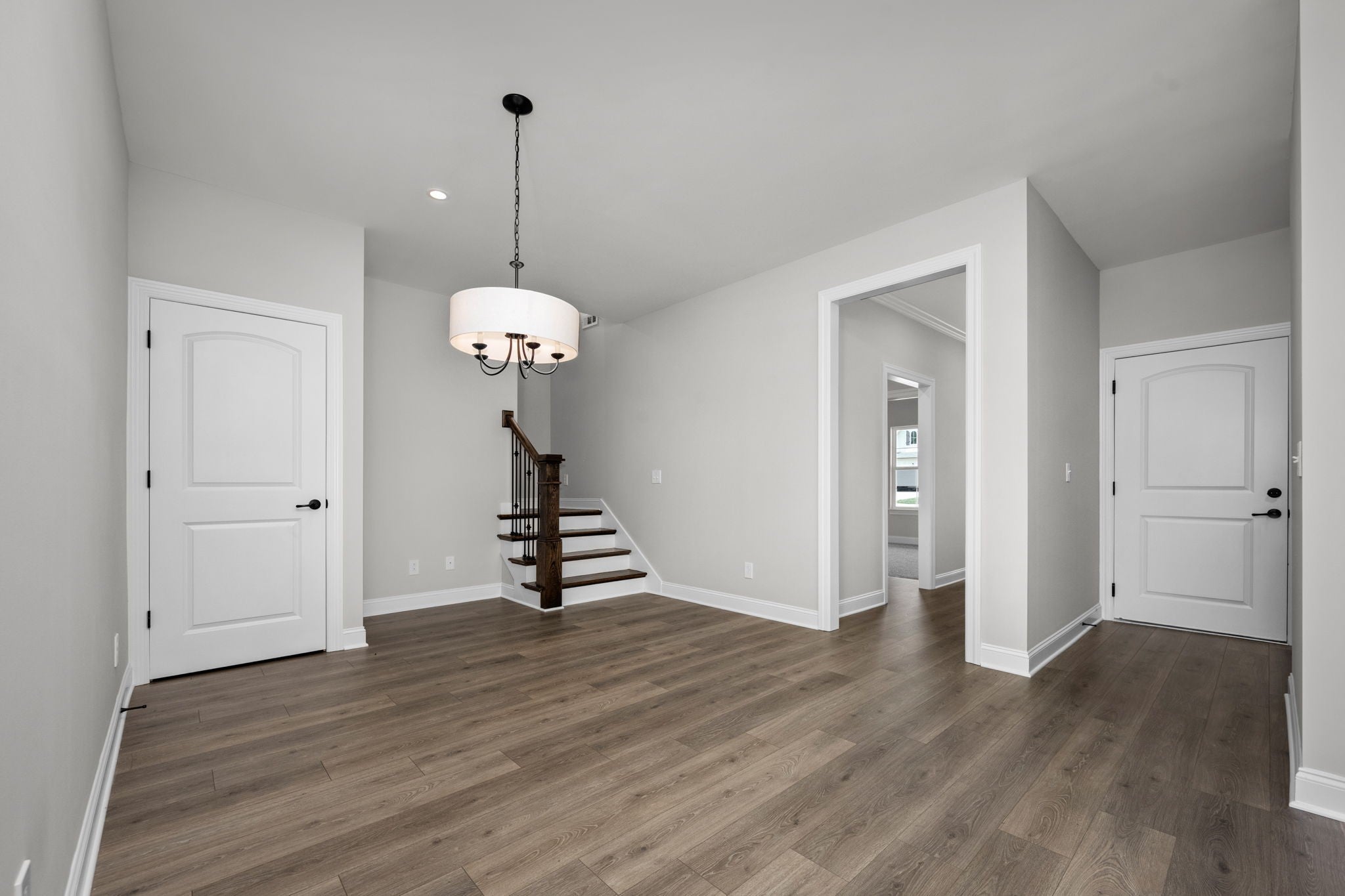 2290 Midland Rd 4A