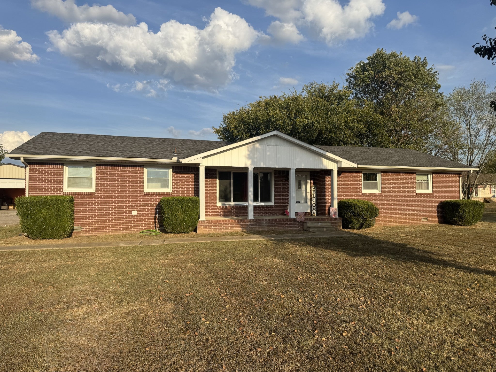 2908 Midland Rd