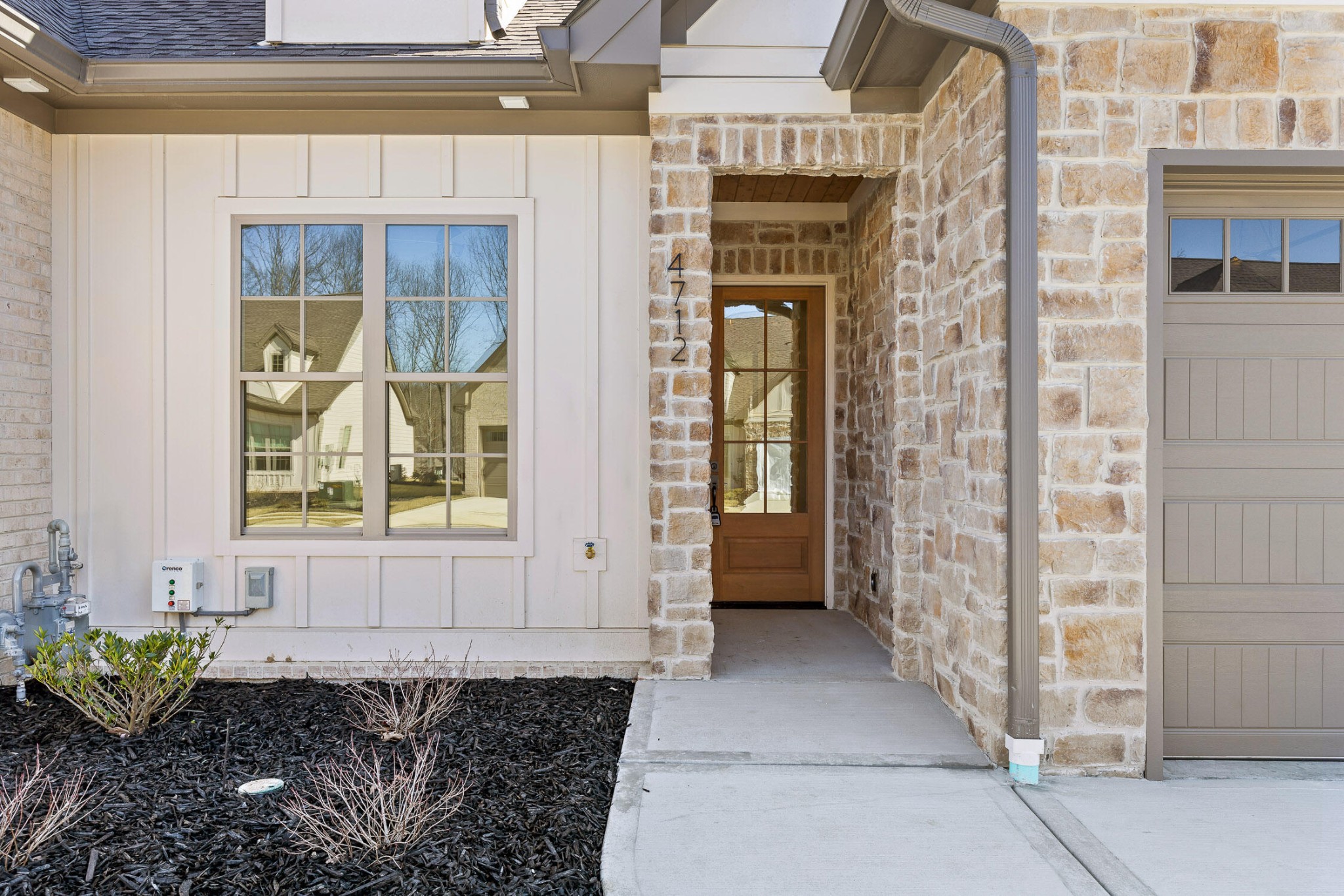 4712 Dempsey Way
