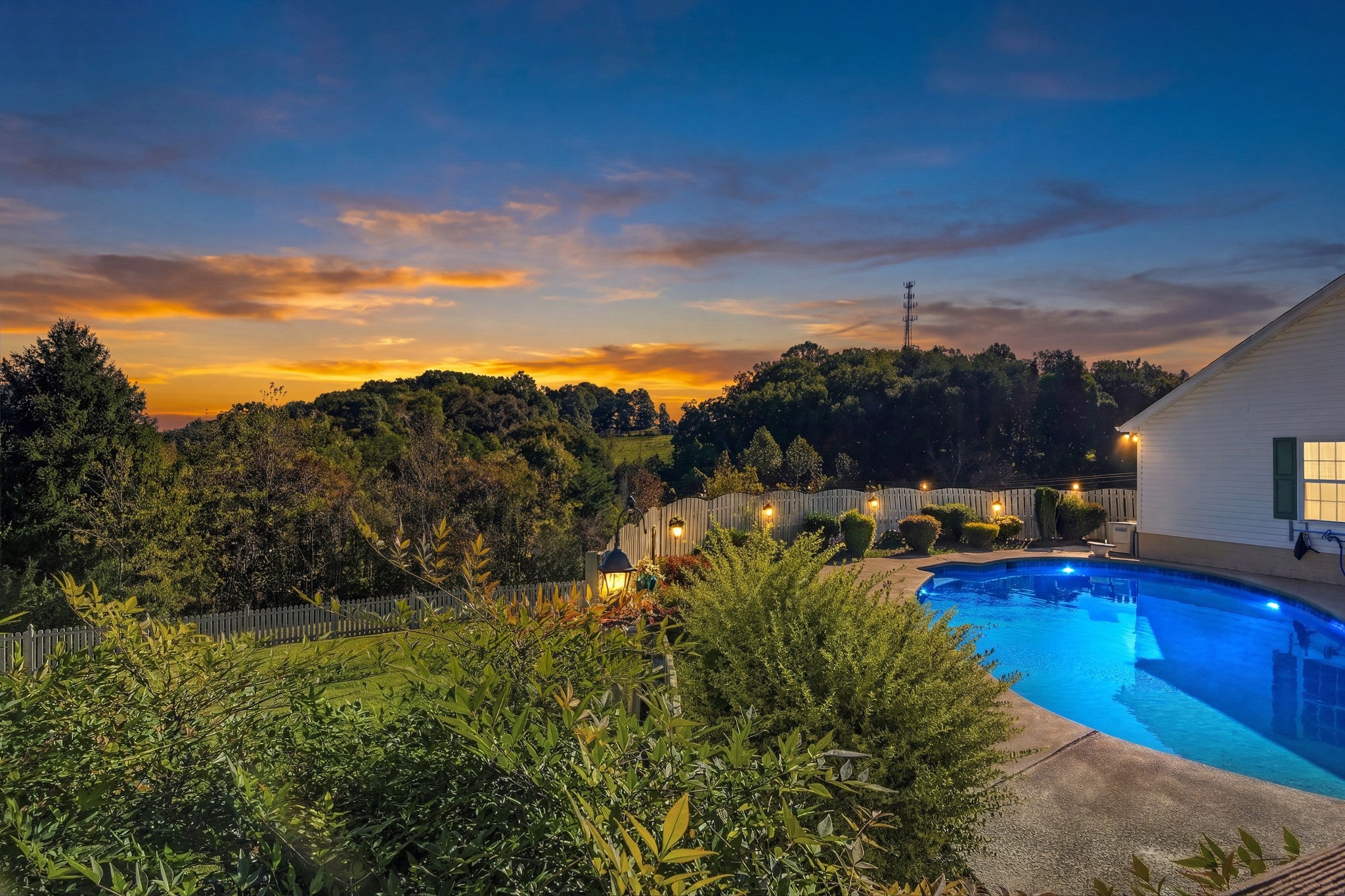 3040 Sugarwood Dr